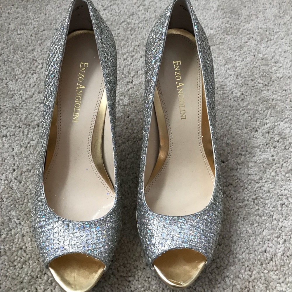 Enzo angiolini peep toe heels